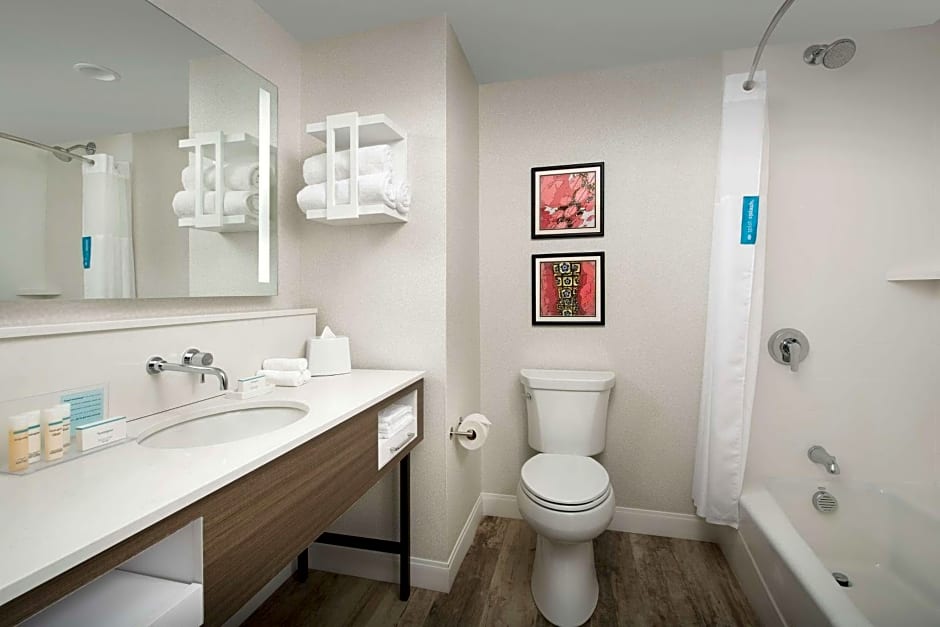 Hampton Inn Boston Logan Airport Chelsea