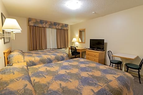 Queen Room with Two Queen Beds - Smoking