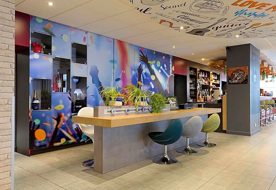 B&B HOTEL Reims Centre Erlon
