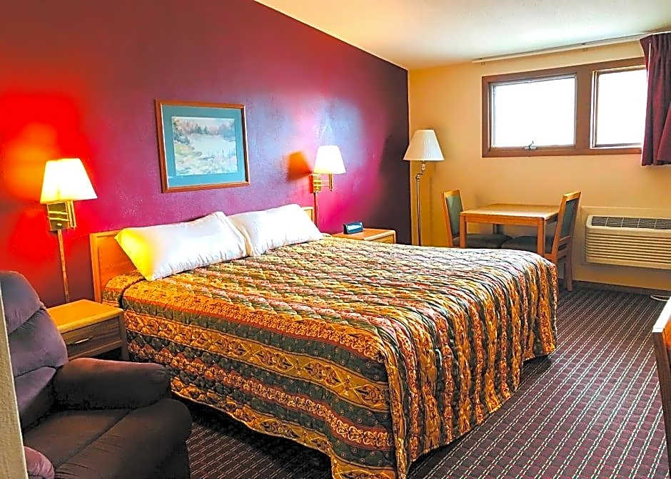 Red Carpet Inn - Windom