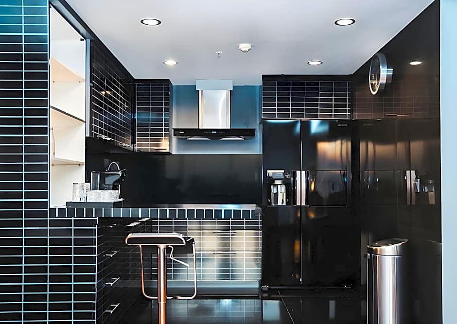 Cross Paasha Bali Seminyak