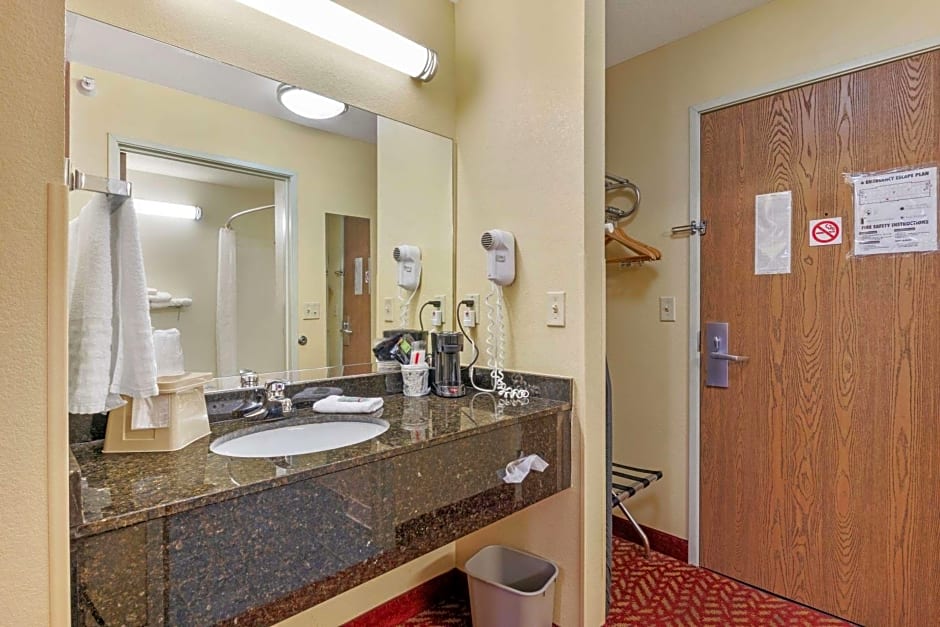 Best Western Clearlake Plaza