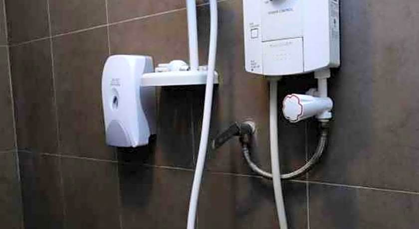 The Fern Lodge (Sanitized Stay)