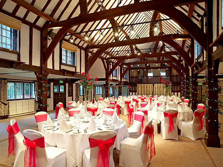 Sunday Box Hill Burford Bridge Hotel