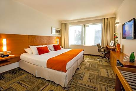 King Room - Non-Smoking