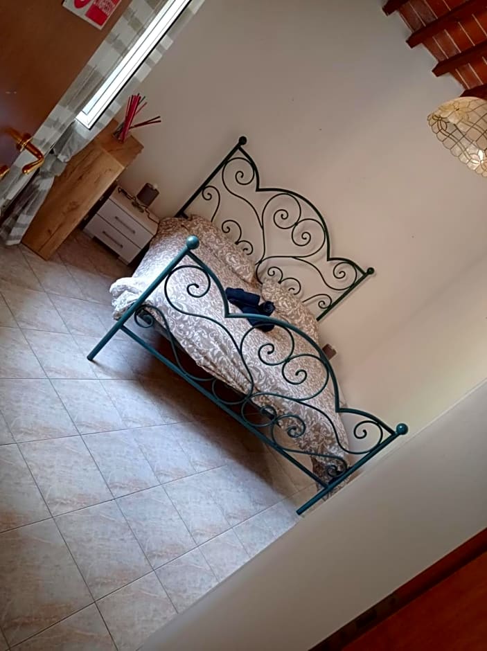 ROOM IN VILLA -Livorno - Montenero