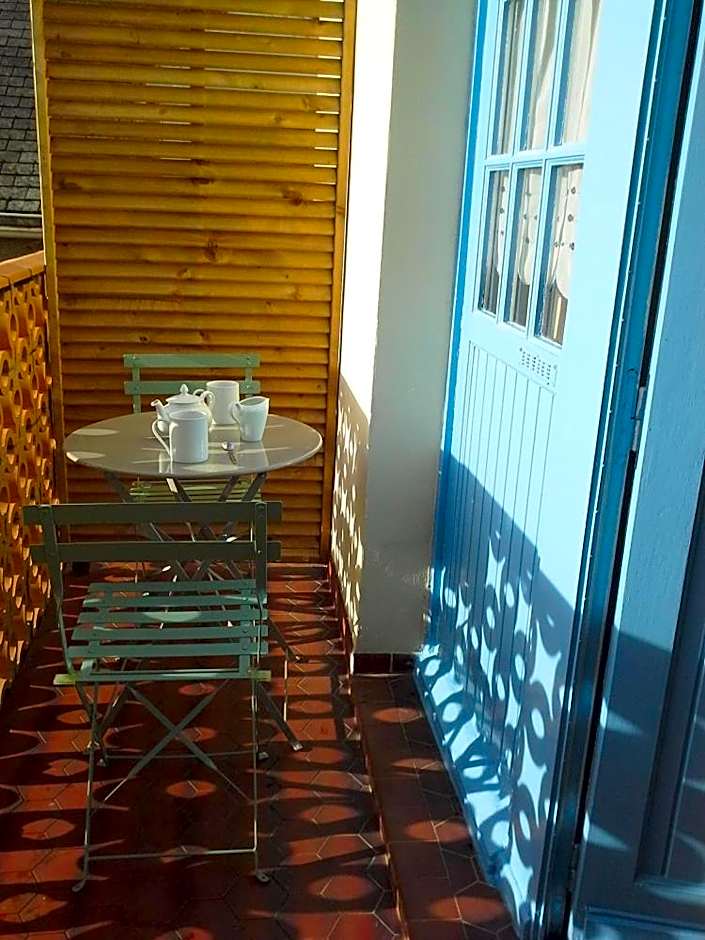 HOTEL KAN AVEL