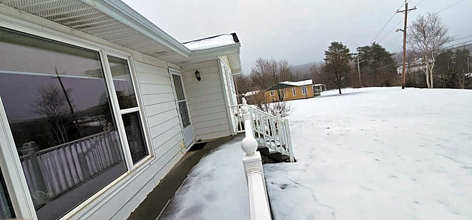 Fair Isle Motel & The Nest