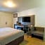 Econo Lodge Inn & Suites Heavenly Village Area