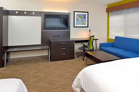 Queen Room with Two Queen Beds and Sofa Bed