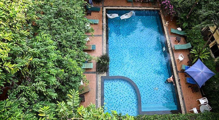 Opey De Place Pattaya