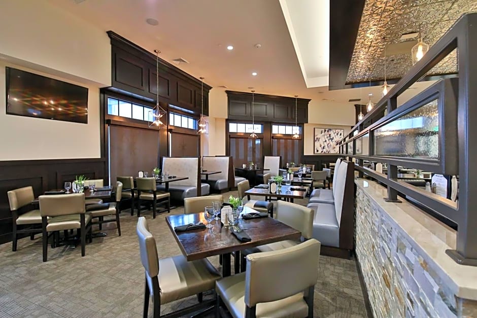 Crowne Plaza Providence Warwick Airport By IHG