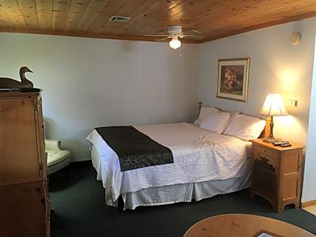 King Room with Kitchenette