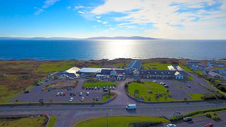 Connemara Coast Hotel