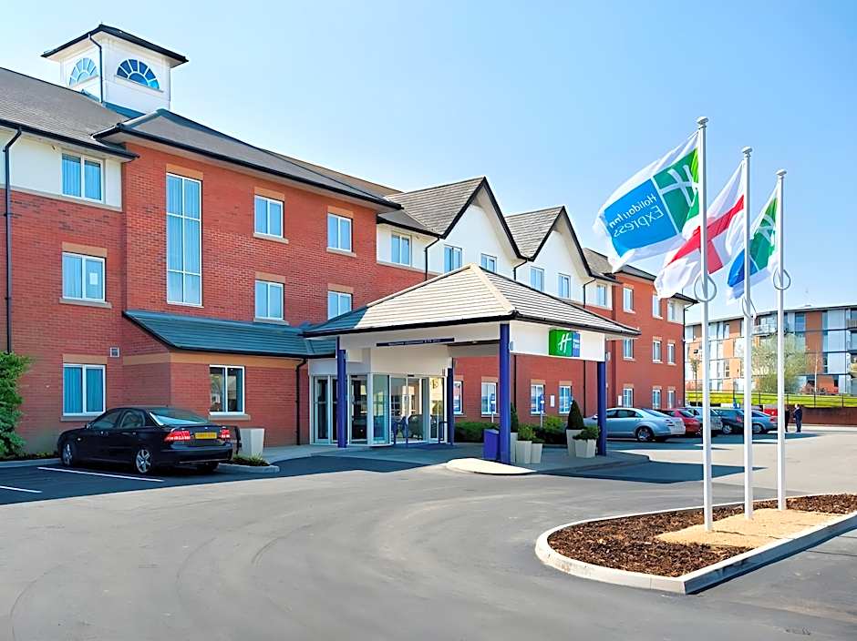 Holiday Inn Express London Gatwick Crawley By IHG