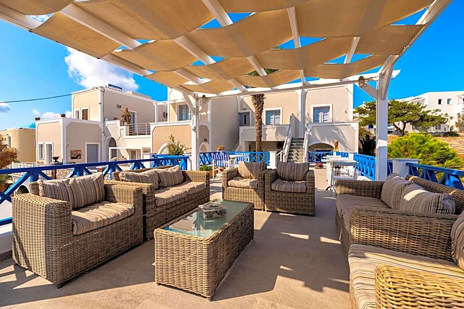 Hotel Thira