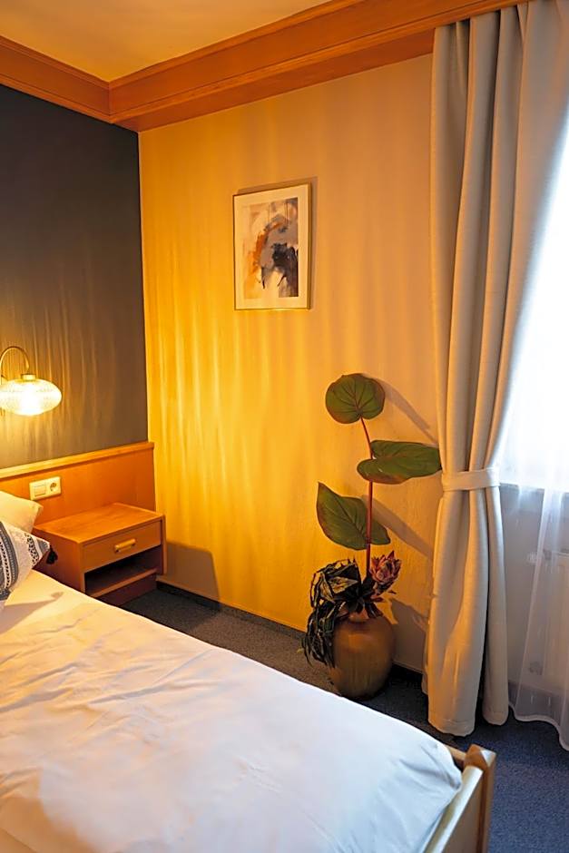 Hotel Gülser Weinstube