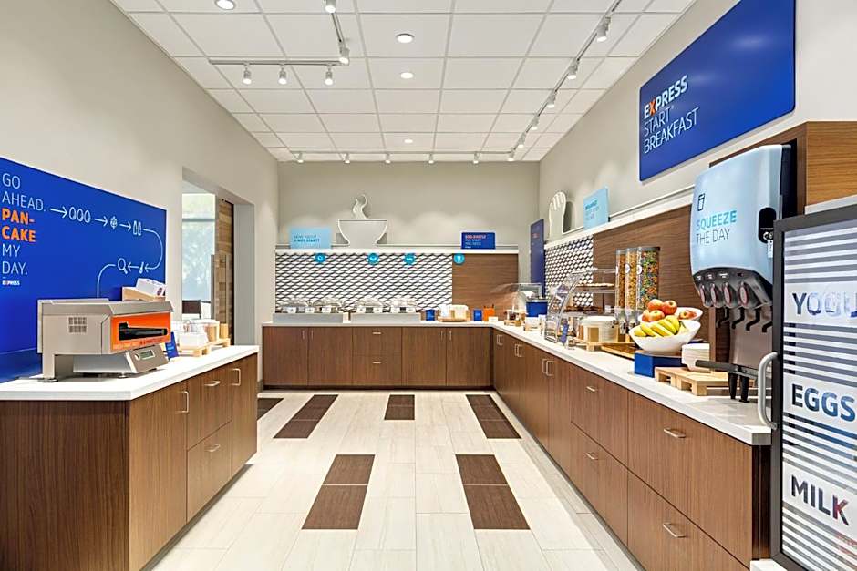 Holiday Inn Express & Suites Hayward - Castro Valley by IHG