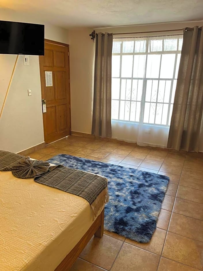 Hotel Jardín Cantador