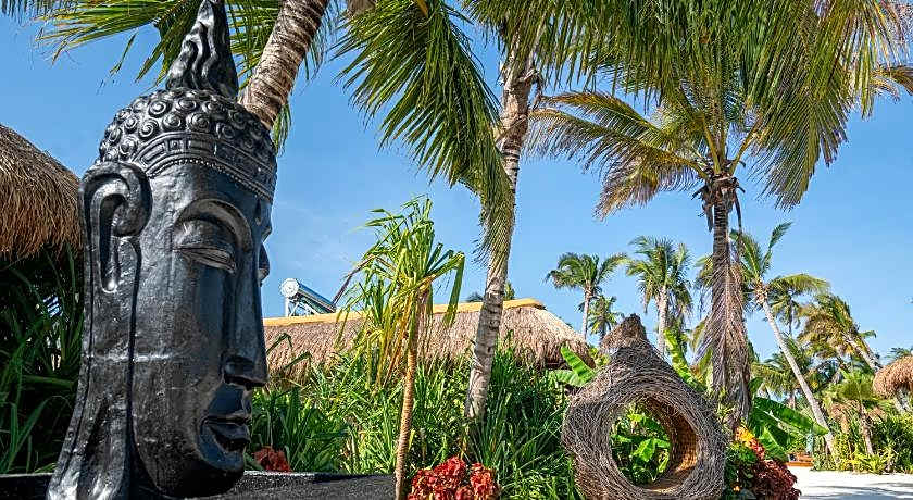 SENSATIONS Eco-Chic Hotel