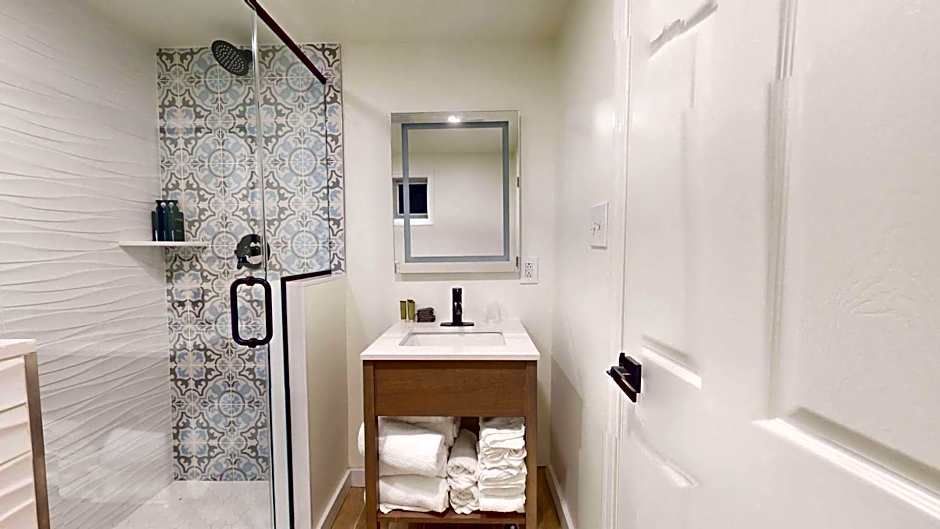 The Atlantic, BW Signature Collection