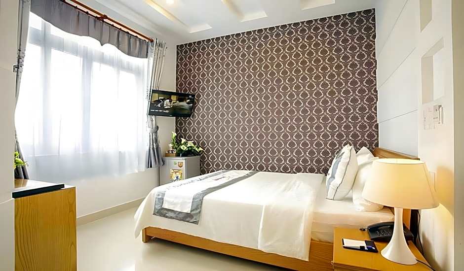 Yen Nam Hotel Nguyen Trong Tuyen