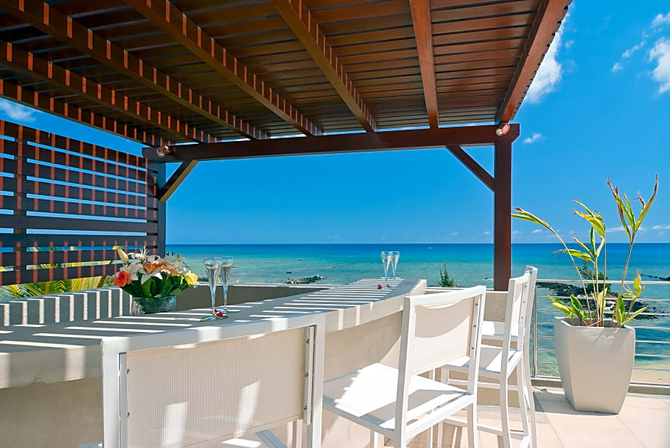 Bon Azur Beachfront Suites & Penthouses by LOV