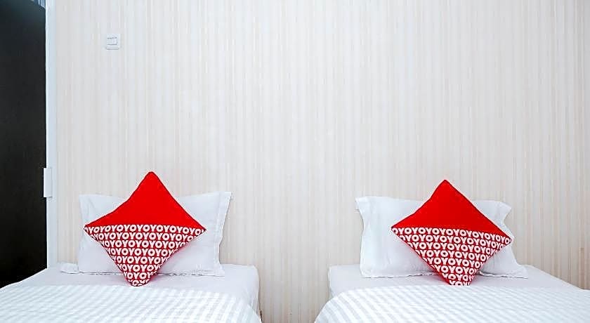 OYO 1454 111 Residence