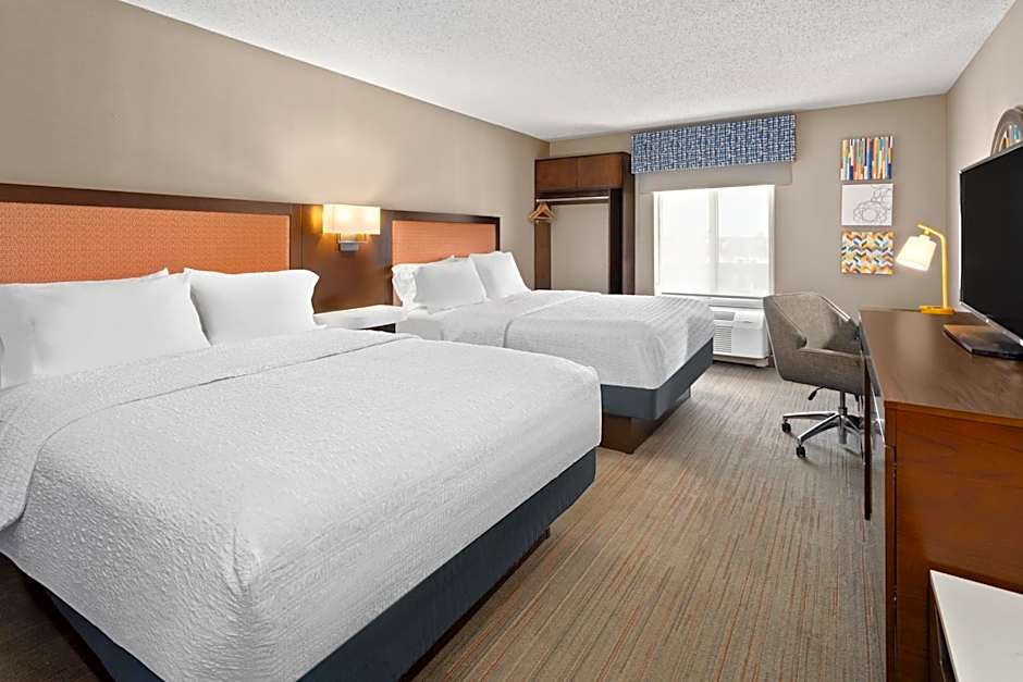 Hampton Inn By Hilton & Suites Scottsburg