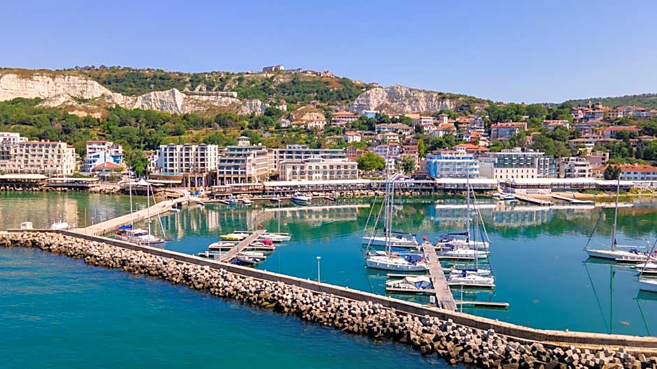 Mistral Balchik