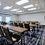 Holiday Inn Express & Suites Cincinnati Riverfront By IHG