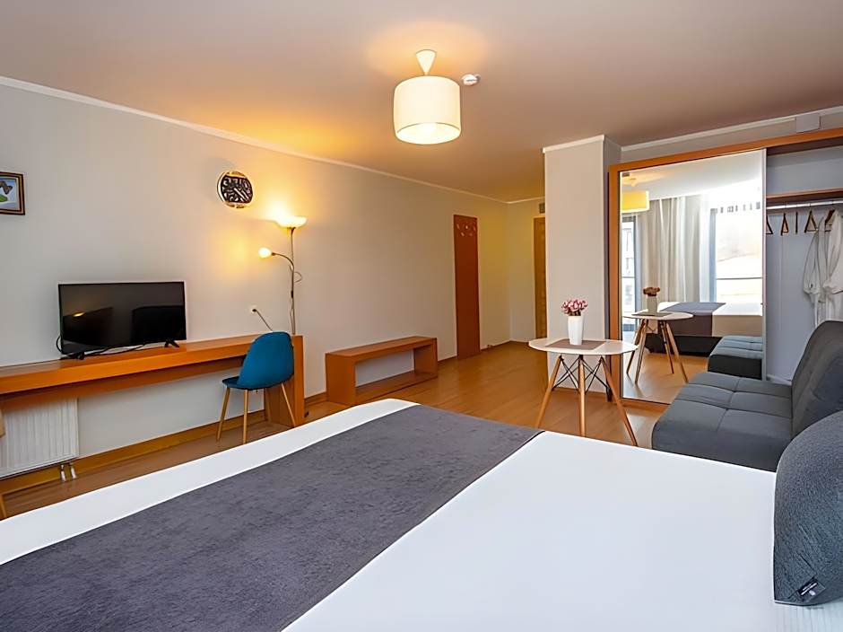Orbi Palace Hotel Official