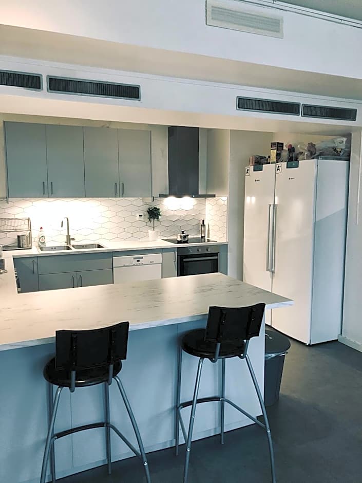 Multi Challenge Hostel