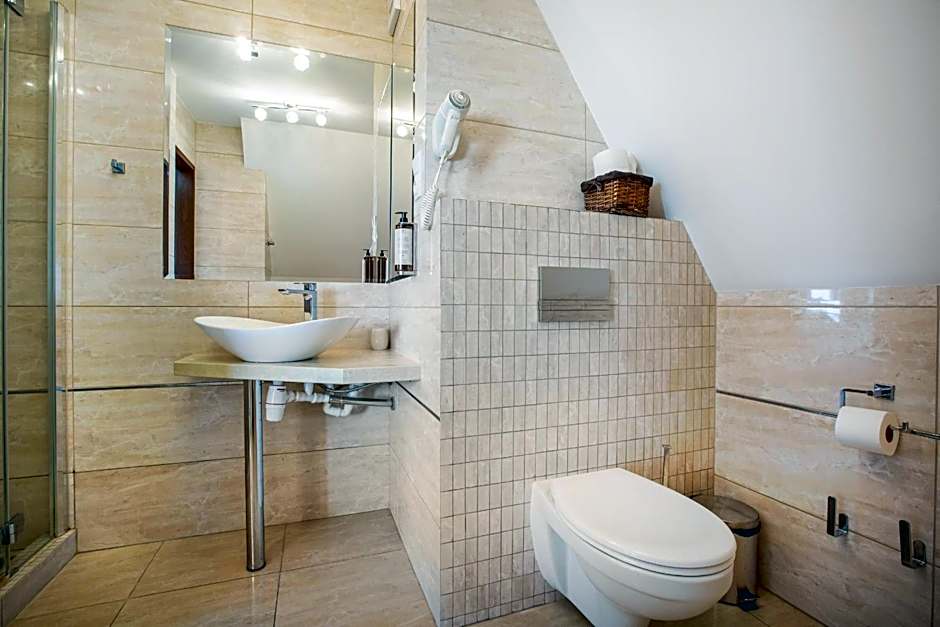 COLUMBUS Apartamenty Ustka - Limanowskiego 1
