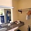 Travelodge by Wyndham Clarksville
