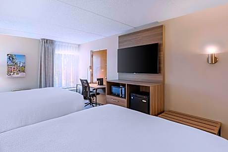 2 Queen NSMK Communication Assistance Microwave Fridge Wi-Fi Full Breakfast