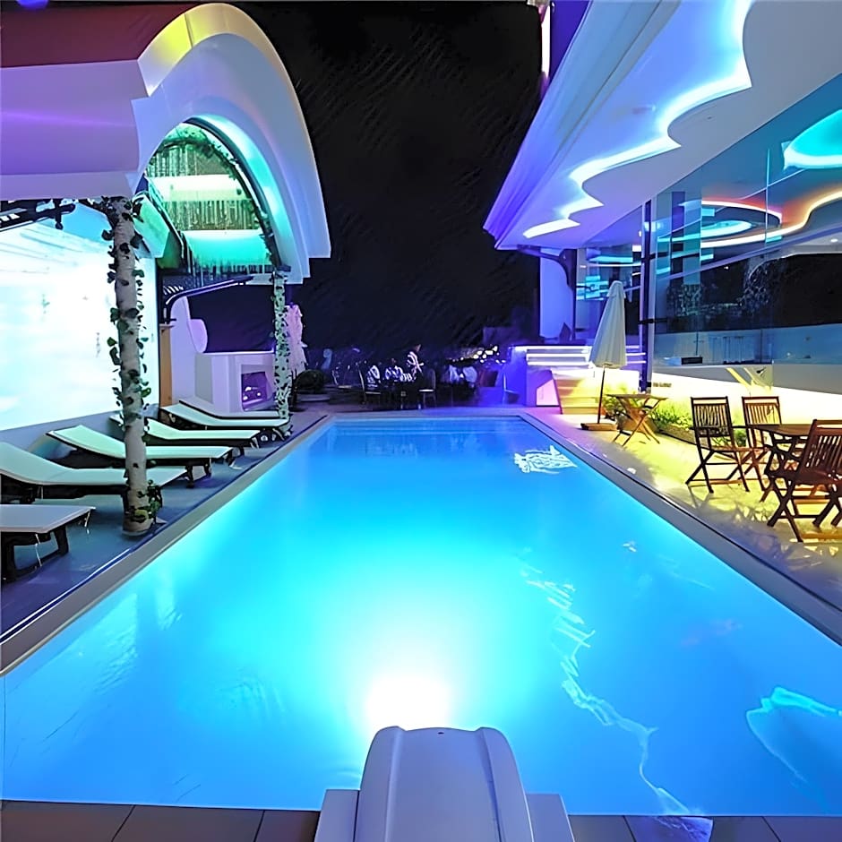 Holiday One Hotel