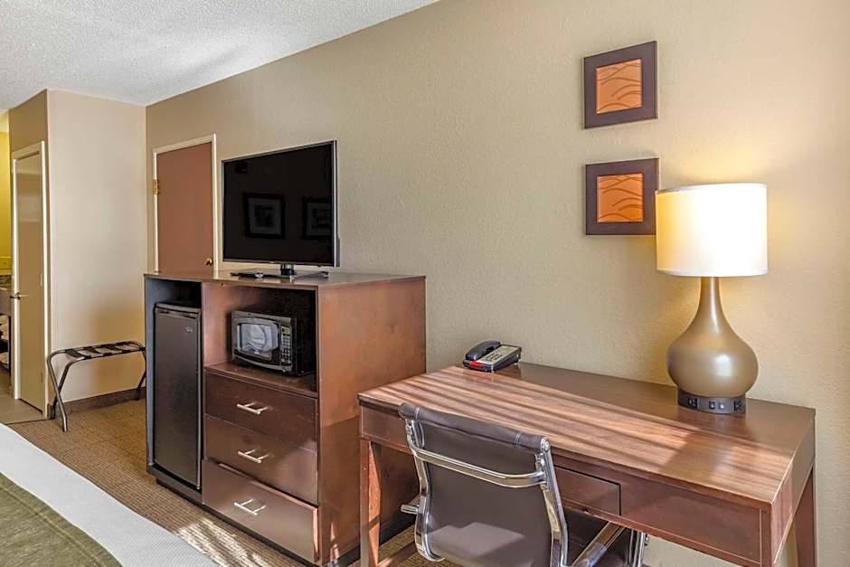 Comfort Inn Clinton