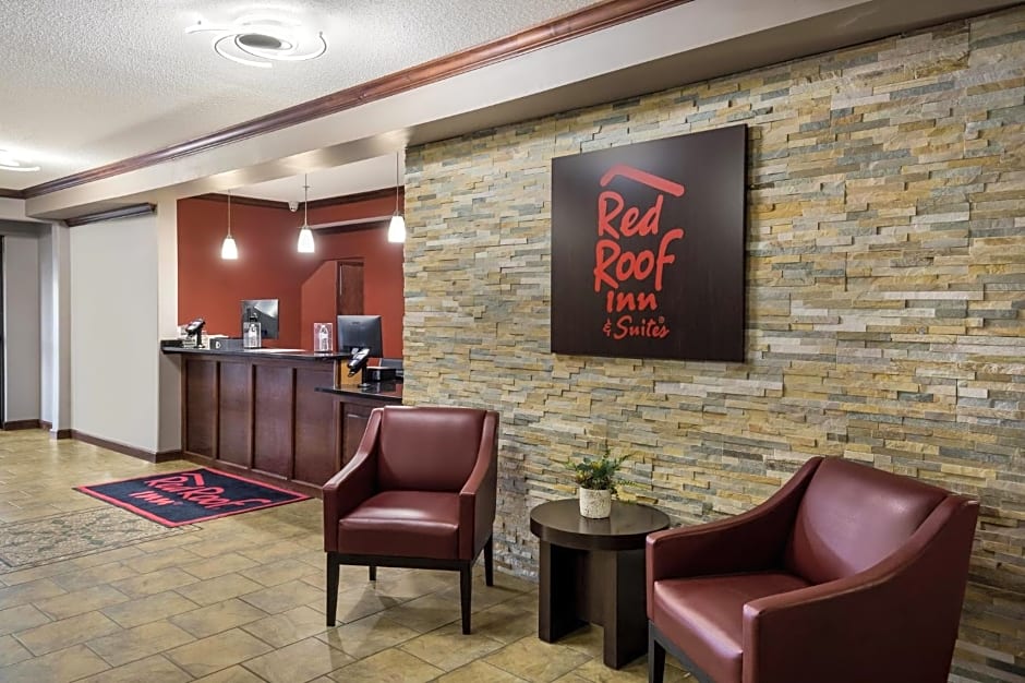 Red Roof Inn & Suites Bloomsburg- MIfflinville