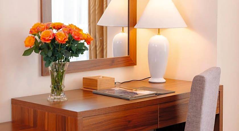 Muong Thanh Phuong Dong Hotel