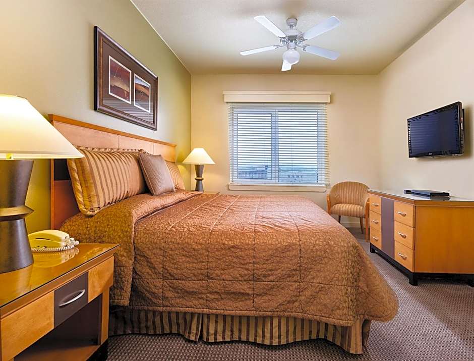 Photo 1 of 6 of 1 Bedroom Suite