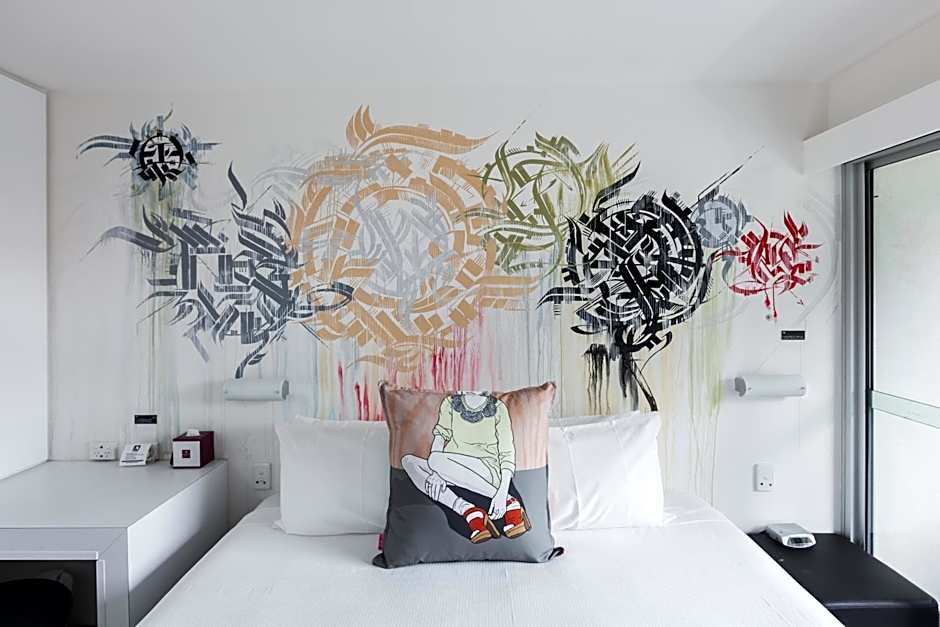 Majestic Minima Hotel