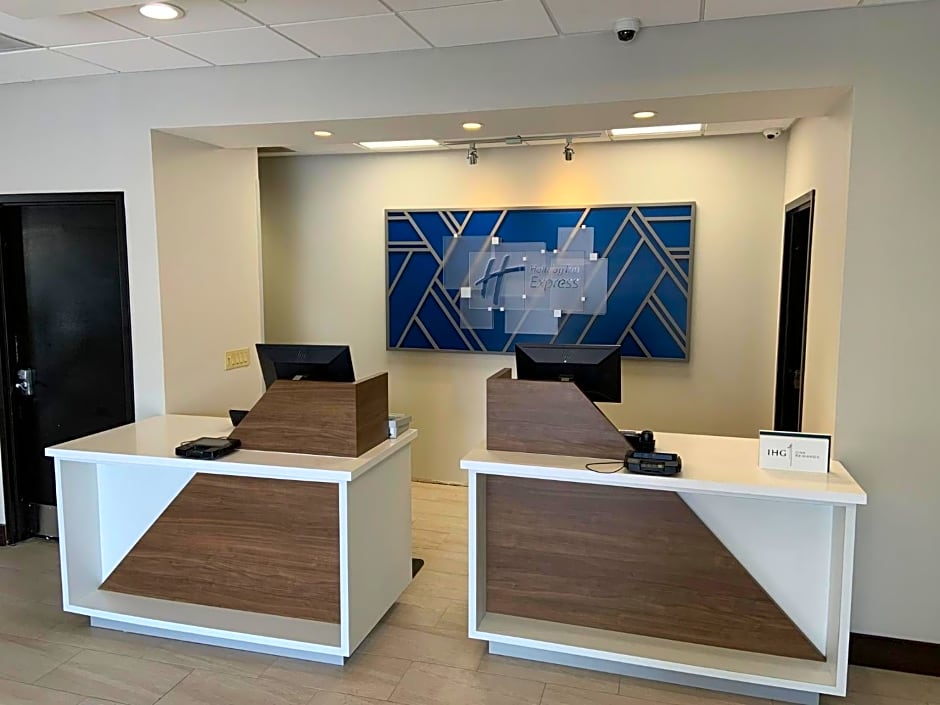 Holiday Inn Express Hotel & Suites Hermosa Beach By IHG