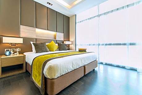 Deluxe Two-Bedroom Apartment