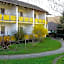 Hotel Lowen Garni - B&B
