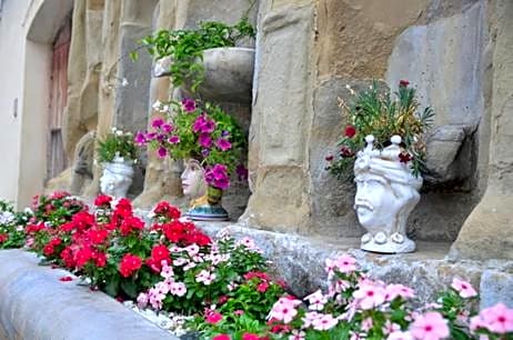 Nnakkara Guest House