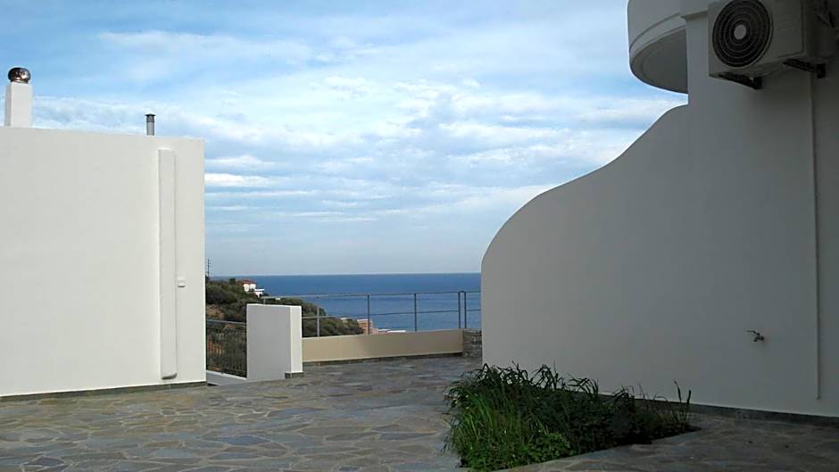 Heliopetra Sea View Studios