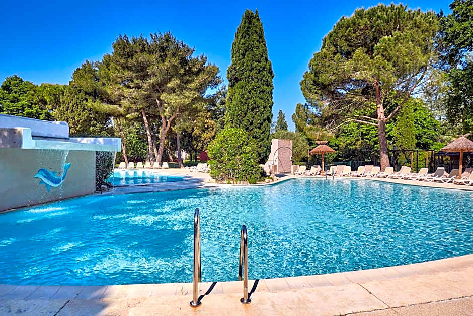 Résidence Odalys Le Village Camarguais Les Gardians