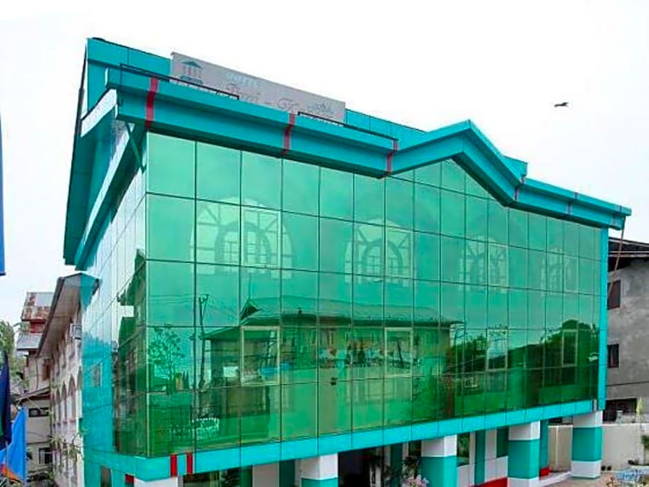 Hotel Ibni Kabeer Srinagar