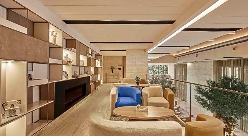 Hilton Gurugram Baani City Centre